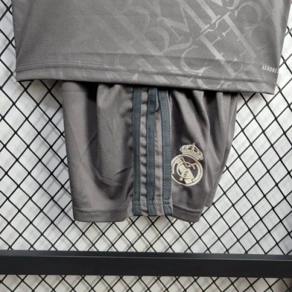 Kids Real Madrid Third Kit 24/25 Football Jersey 1:1 Thai Quality Kids Size - Image 5